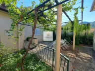 Prodaja, četvorosoban stan, 270m², Zelenika, Herceg Novi - image 9