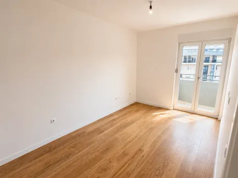 Prodaja, jednosoban stan, 40m², Central Point, Podgorica - image 6