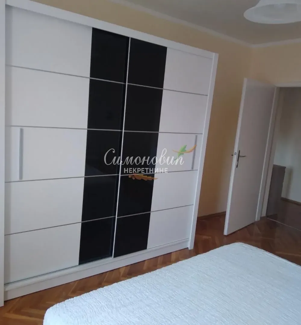Prodaja, trosoban stan, 61m², Stari Slankamen, Inđija