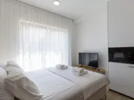 Izdavanje, garsonjera, 19m², Bečići, Budva - image 4