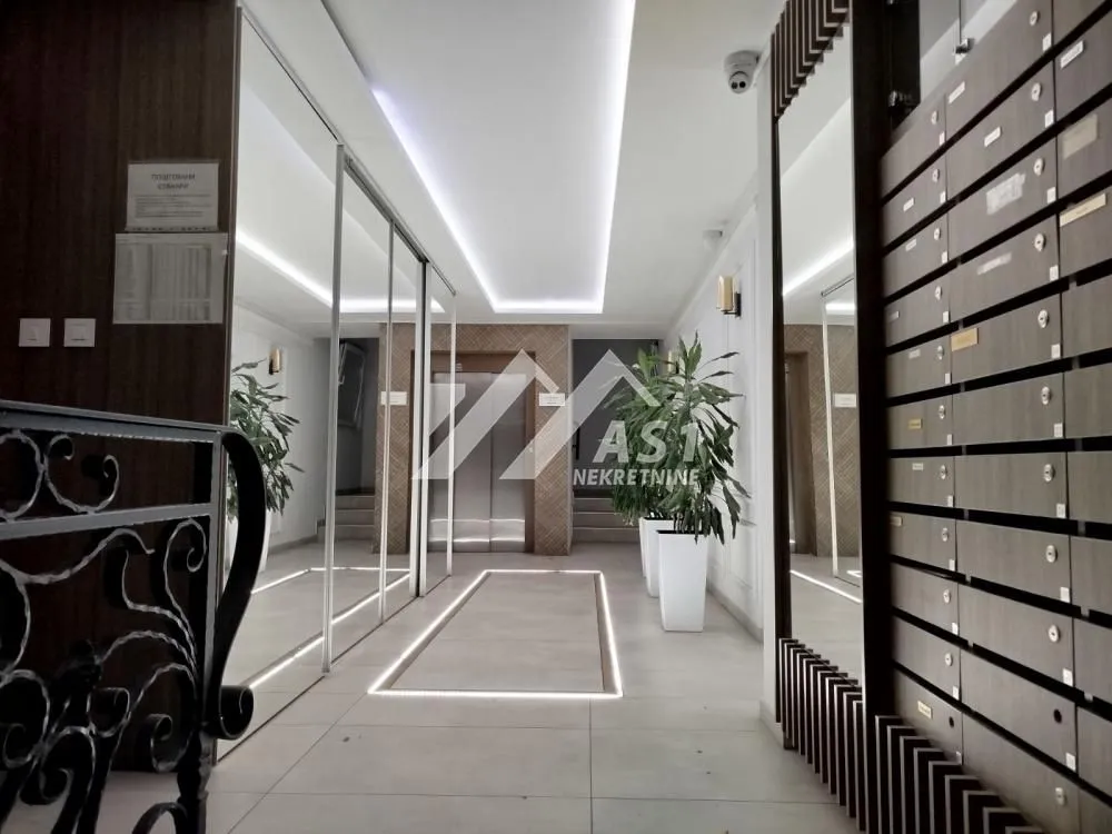 Izdavanje, jednosoban stan, 30m², Rotkvarija, Novi Sad Sve Podlokacije