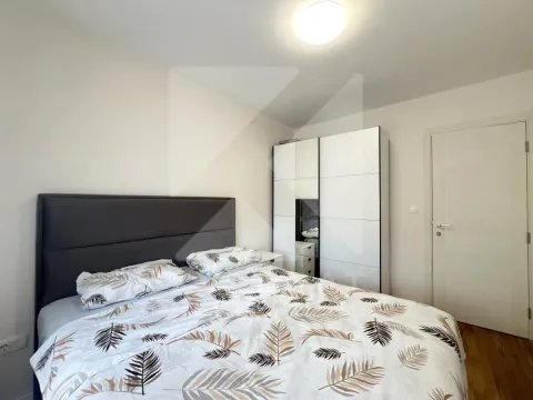 Rent, one bedroom apartment, 42m², Tuški Put, Podgorica - image 6