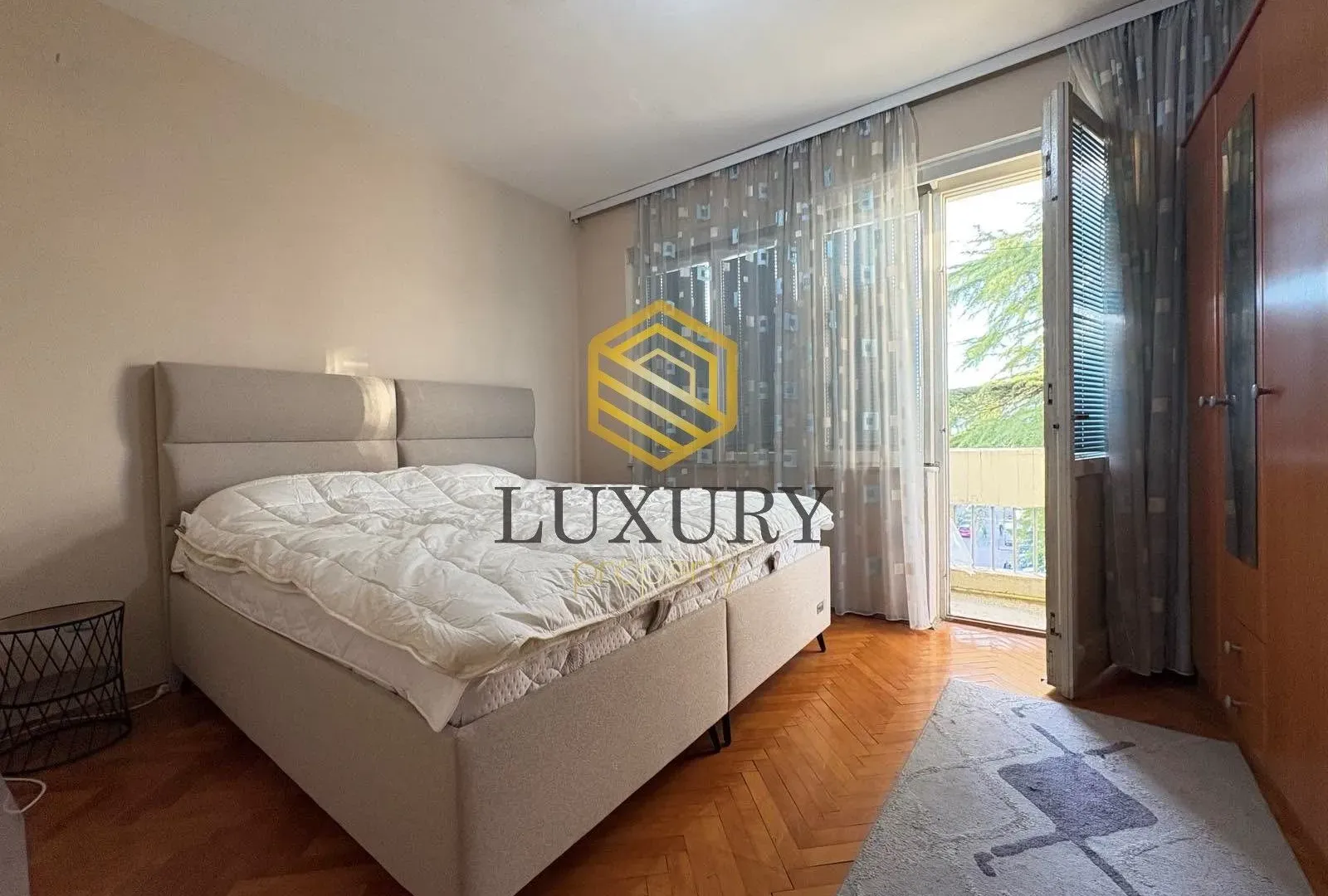 Izdavanje, dvosoban stan, 63m², Baston, Podgorica
