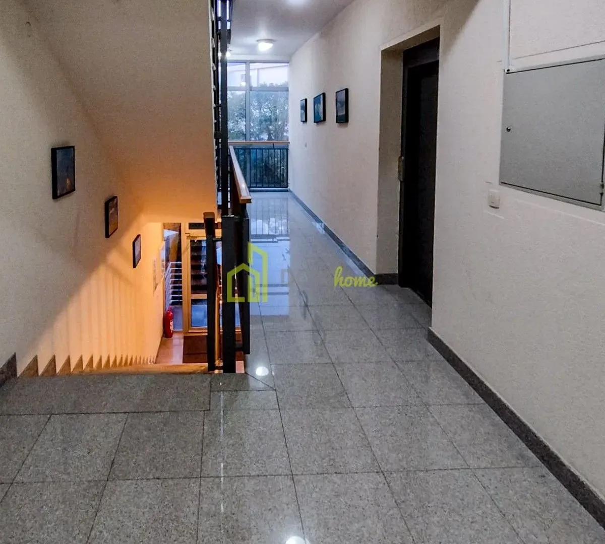 Prodaja, trosoban stan, 108m², Gorica C, Podgorica