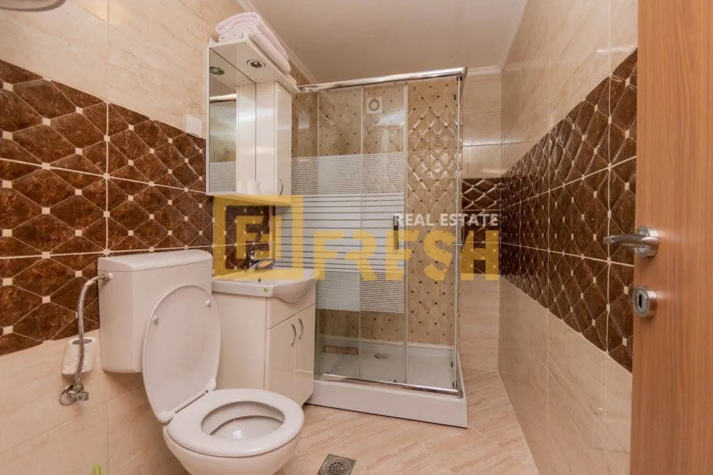 Sale, house, 100m², Stara Varoš, Podgorica