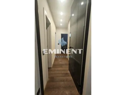 Prodaja, trosoban stan, 64m², Južni Bulevar, Vračar Sve Podlokacije - image 4