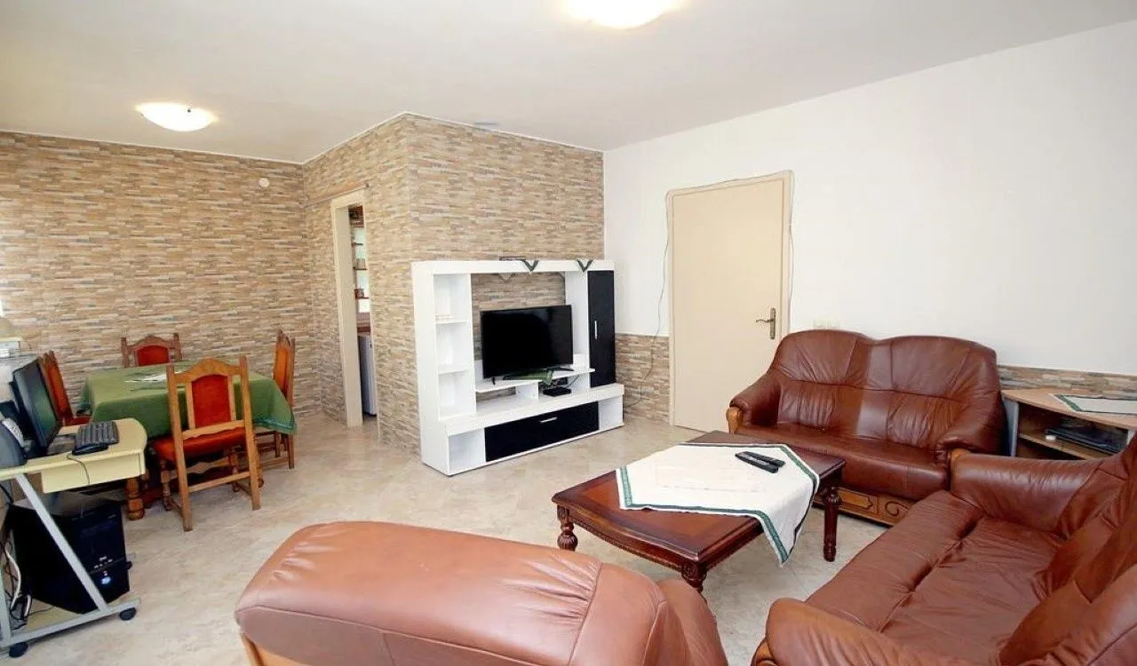 Prodaja, kuća, 300m², Reževići, Budva