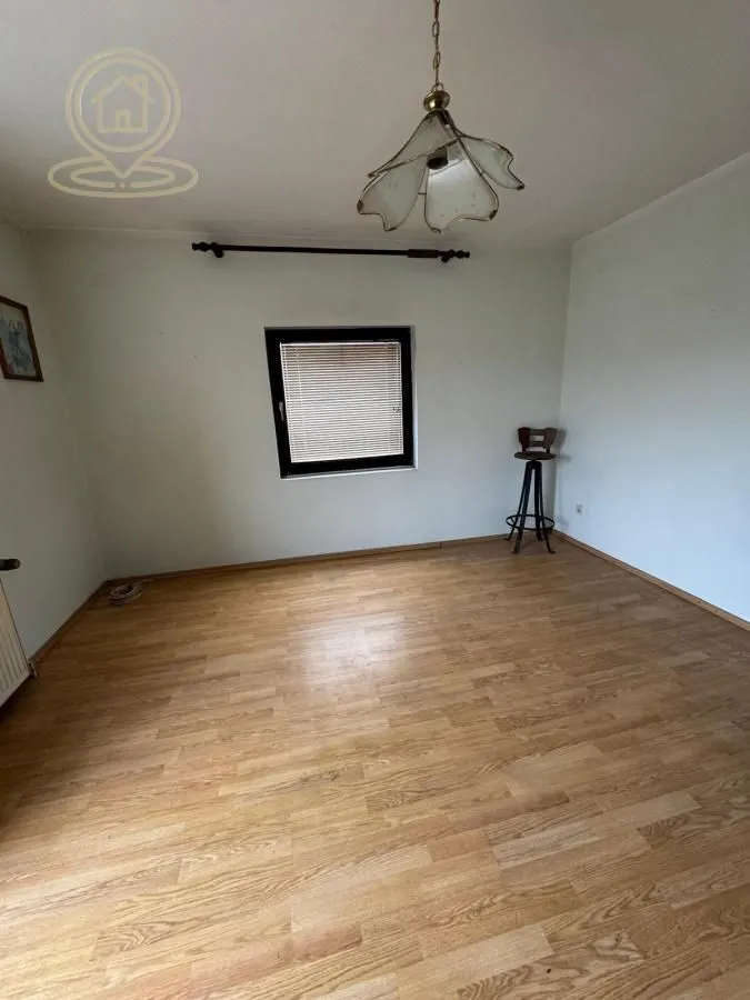 Prodaja, kuća, 270m², Voždovac Sve Podlokacije, Beograd