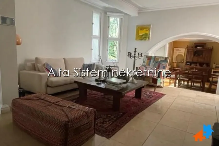 Rent, apartment, 250m², Neimar, Vračar Sve Podlokacije