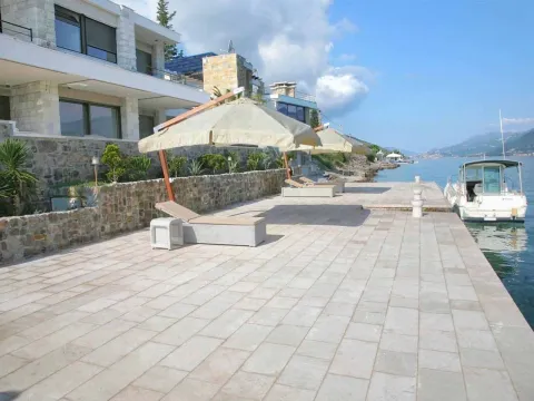 Rent, house, 300m², Krašići, Tivat - image 18