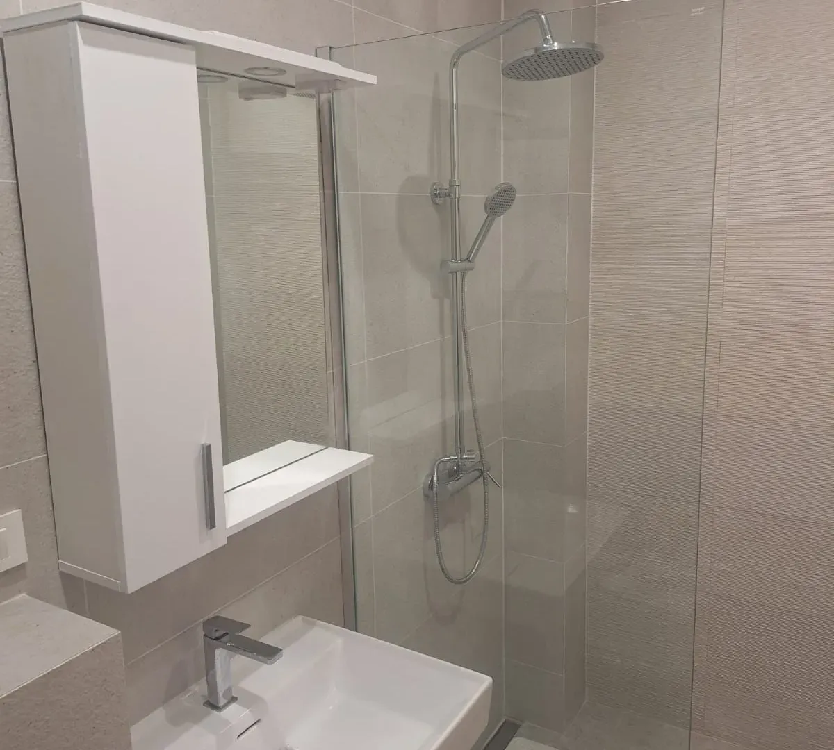 Prodaja, dvosoban stan, 70m², Mrčevac, Tivat
