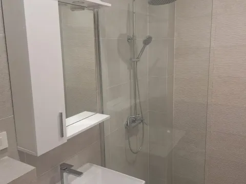 Sale, two bedroom apartment, 70m², Mrčevac, Tivat - image 2