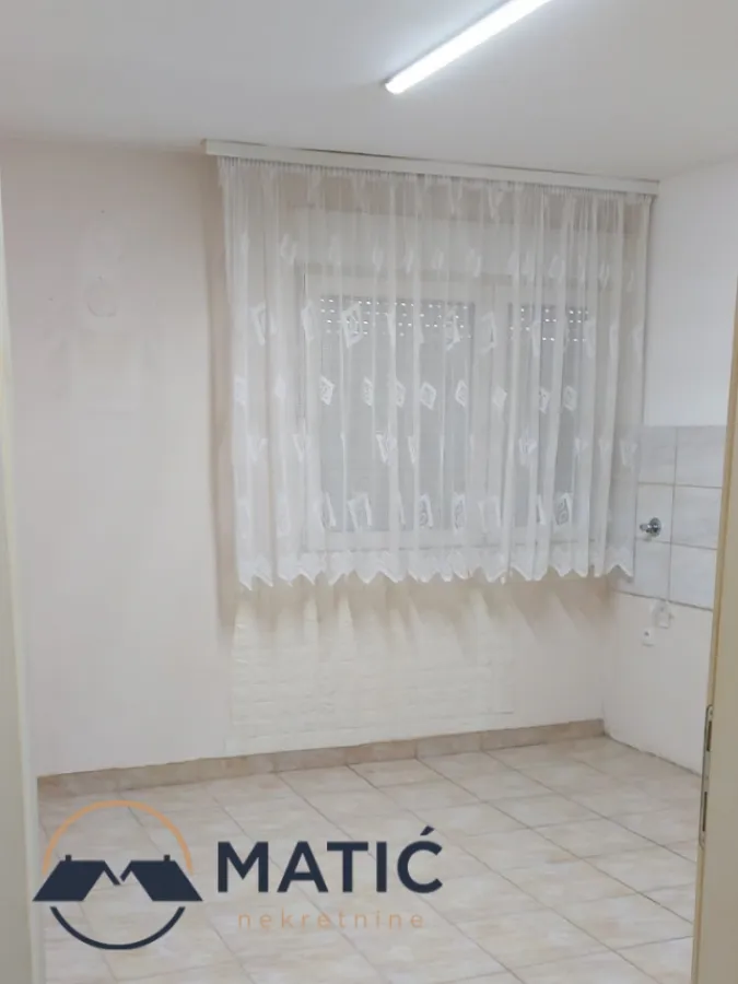 Prodaja, dvosoban stan, 48m², Satelit, Novi Sad Sve Podlokacije