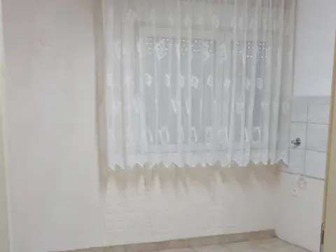 Sale, two bedroom apartment, 48m², Satelit, Novi Sad Sve Podlokacije