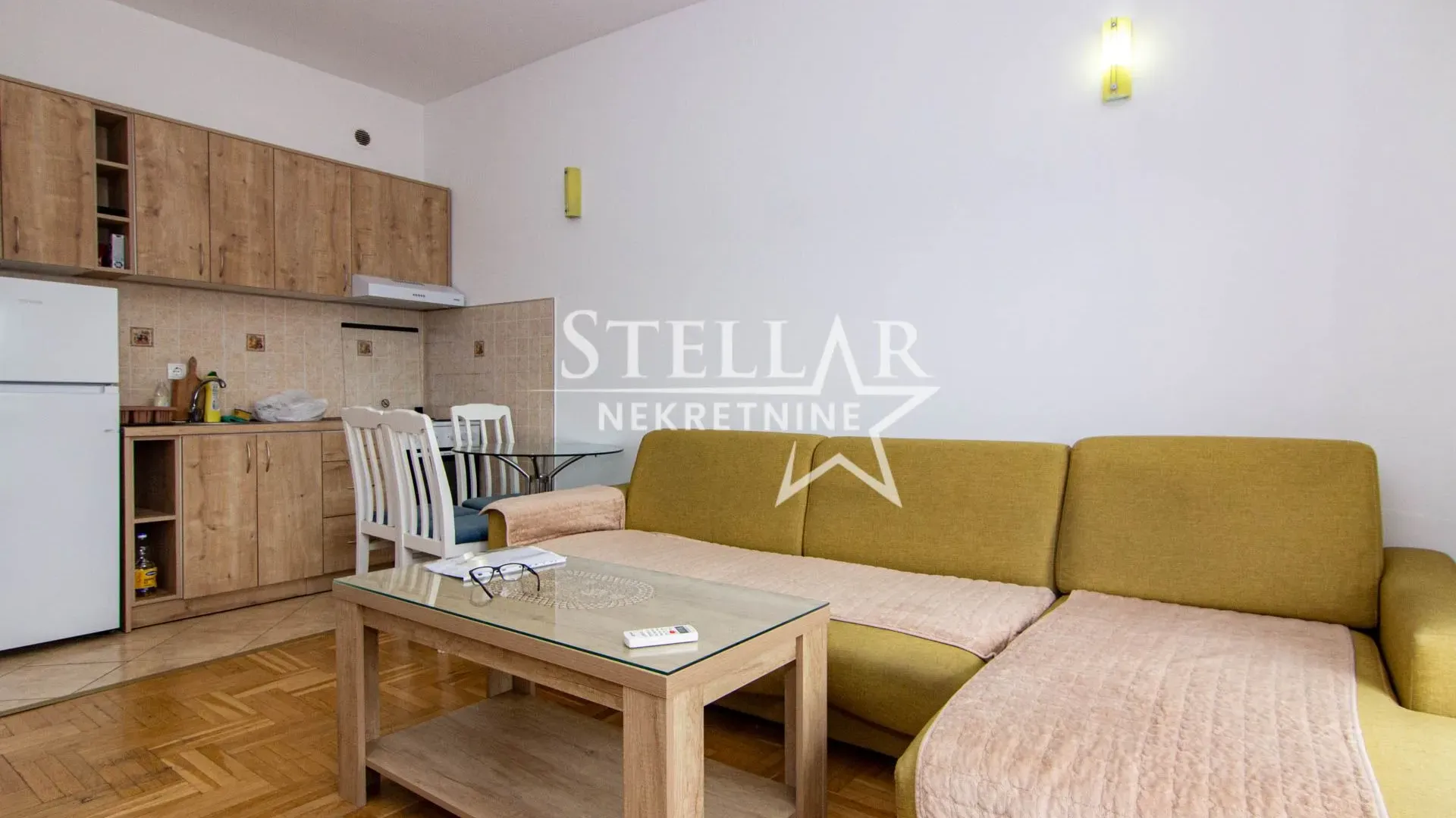 Rent, apartment, 46m², Stari Aerodrom, Podgorica
