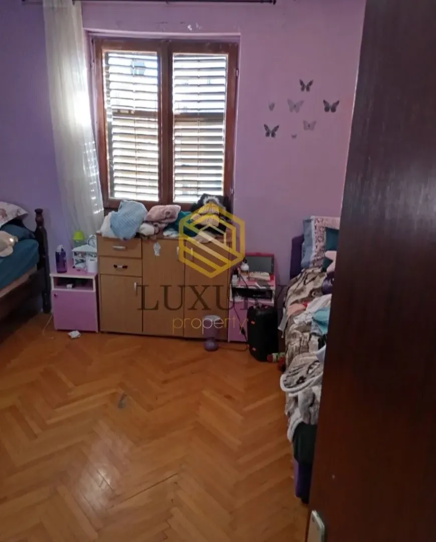 Prodaja, dvosoban stan, 68m², Lepa Kata, Podgorica
