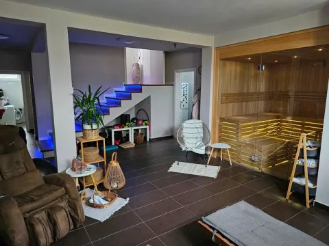 Sale, house, 426m², Boleč, Grocka - image 14