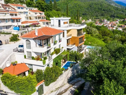Prodaja, kuća, 240m², Tivat, Crna Gora - image 20