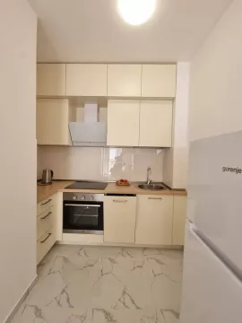 Prodaja, jednosoban stan, 46m², Centar, Budva - image 5