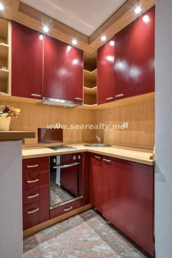 Rent, two bedroom apartment, 45m², Budva, Crna Gora