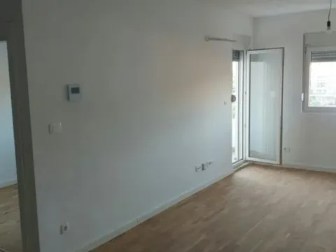 Prodaja, jednosoban stan, 43m², Zabjelo, Podgorica