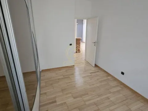 Rent, office space, 200m², Zemun Novi Grad, Zemun Sve Podlokacije - image 10