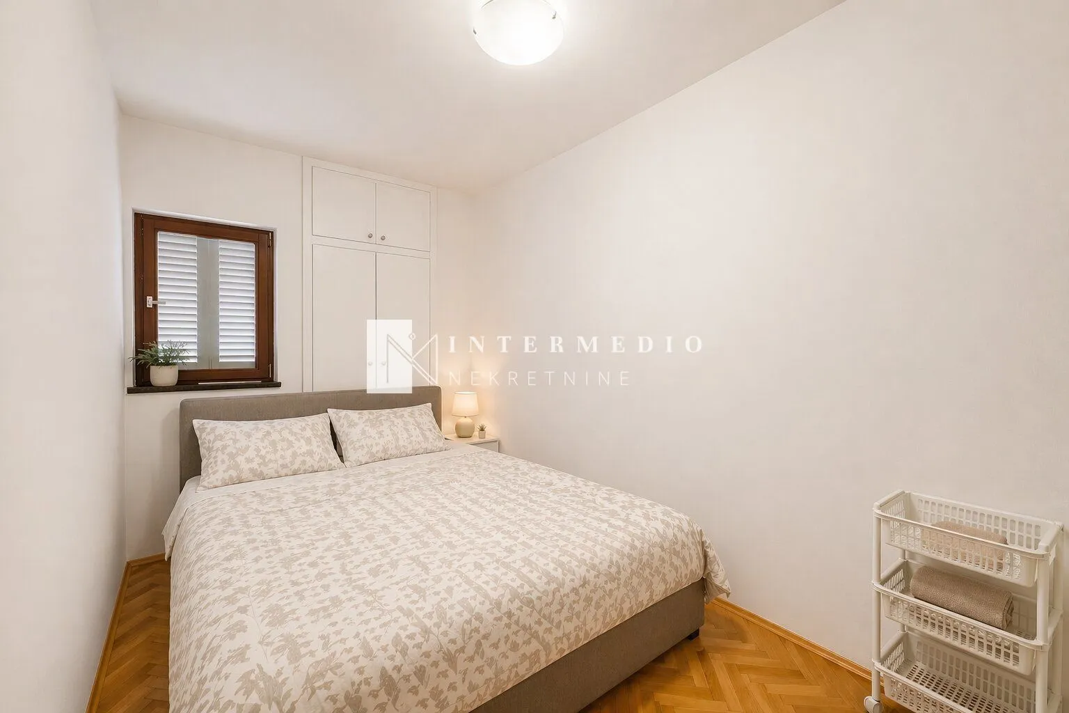 Prodaja, dvosoban stan, 60m², Baošići, Herceg Novi