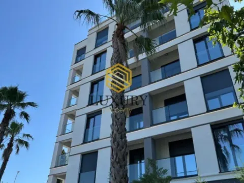 Prodaja, trosoban stan, 110m², Zagorič, Podgorica