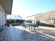 Sale, house, 220m², Vranići, Podgorica - image 26