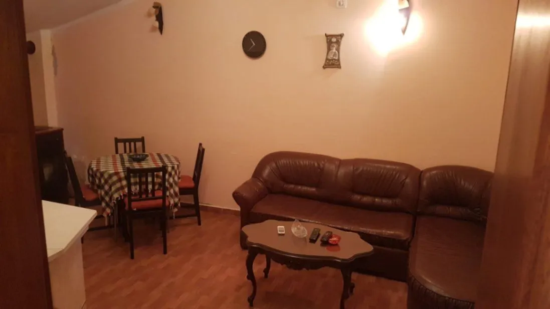 Izdavanje, jednosoban stan, 48m², Donja Lastva, Tivat
