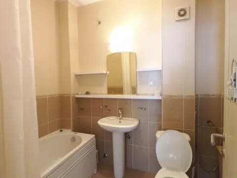 Izdavanje, dvosoban stan, 56m², Đeram Pijaca, Beograd - image 12