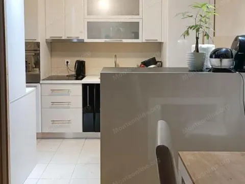 Prodaja, jednosoban stan, 76m², Zabjelo, Podgorica - image 4