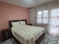 Izdavanje, dvosoban stan, 140m², Podgorica, Crna Gora - image 10