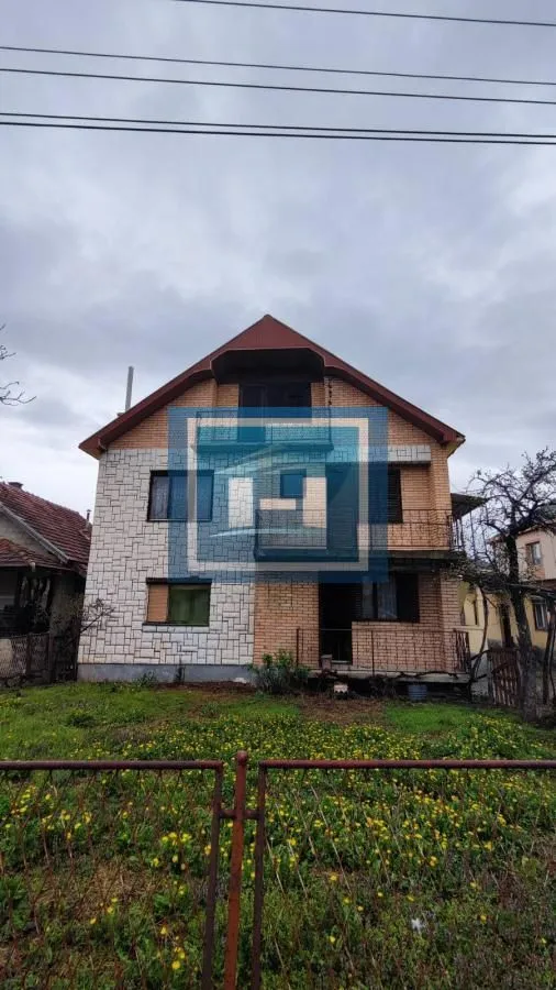Sale, house, 240m², Batočina, Srbija