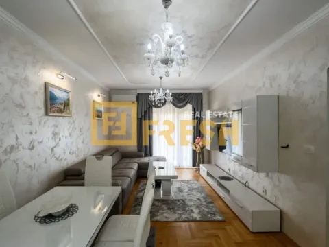 Rent, two bedroom apartment, 65m², Stari Aerodrom, Podgorica - image 4