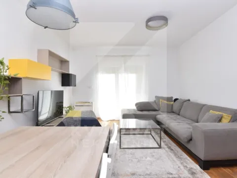 Izdavanje, jednosoban stan, 54m², City Kvart, Podgorica - image 2