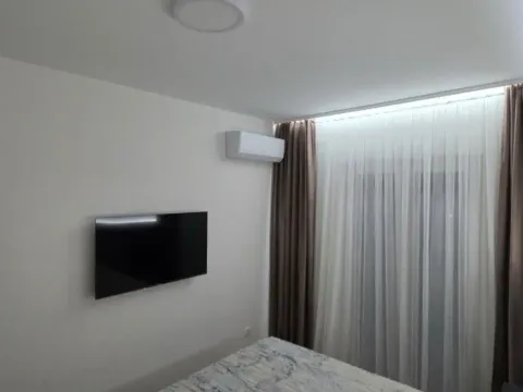 Izdavanje, jednosoban stan, 49m², Central Point, Podgorica - image 4