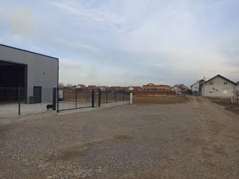 Izdavanje, poslovni prostor, 270m², Futog, Novi Sad Sve Podlokacije - image 4
