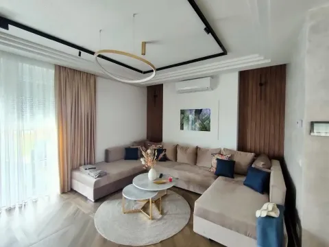 Prodaja, kuća, 200m², Veternik, Novi Sad Sve Podlokacije - image 4