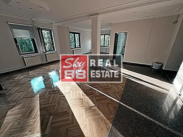 Rent, apartment, 210m², Savski Venac, Beograd