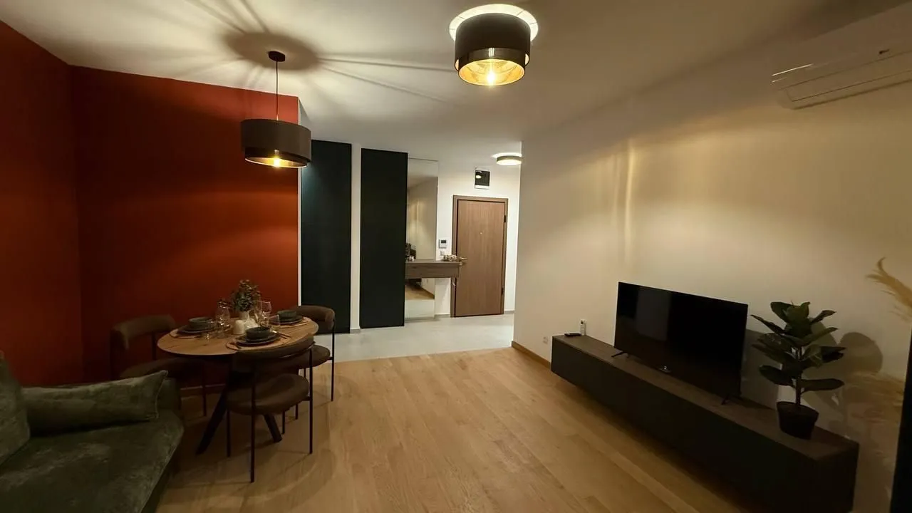 Rent, one bedroom apartment, 44m², Bečići, Budva