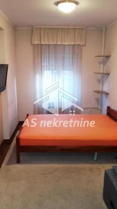 Izdavanje, dvosoban stan, 57m², Crveni Krst, Beograd