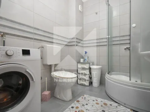 Rent, two bedroom apartment, 70m², Tuški Put, Podgorica - image 13