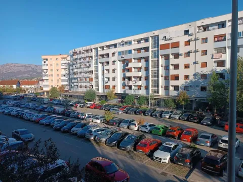 Rent, apartment, 67m², Podgorica, Crna Gora - image 5
