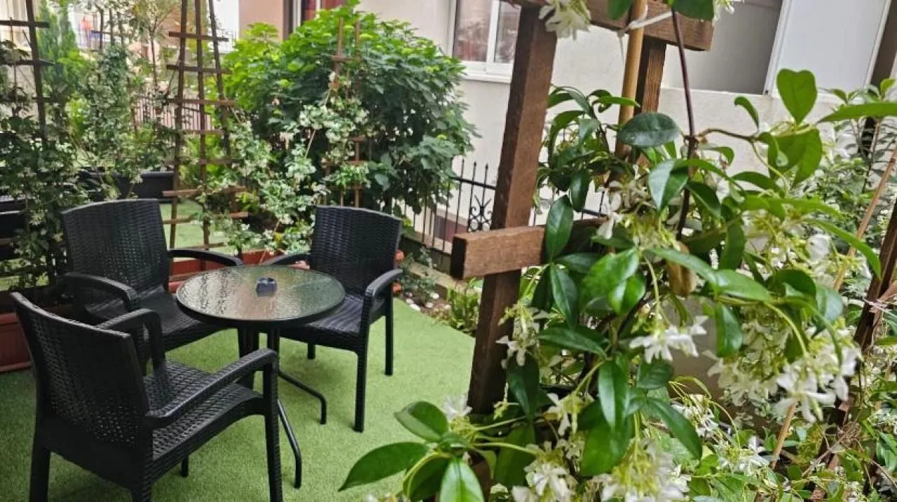 Daily-rent, two bedroom apartment, 30m², Dobra Voda, Budva