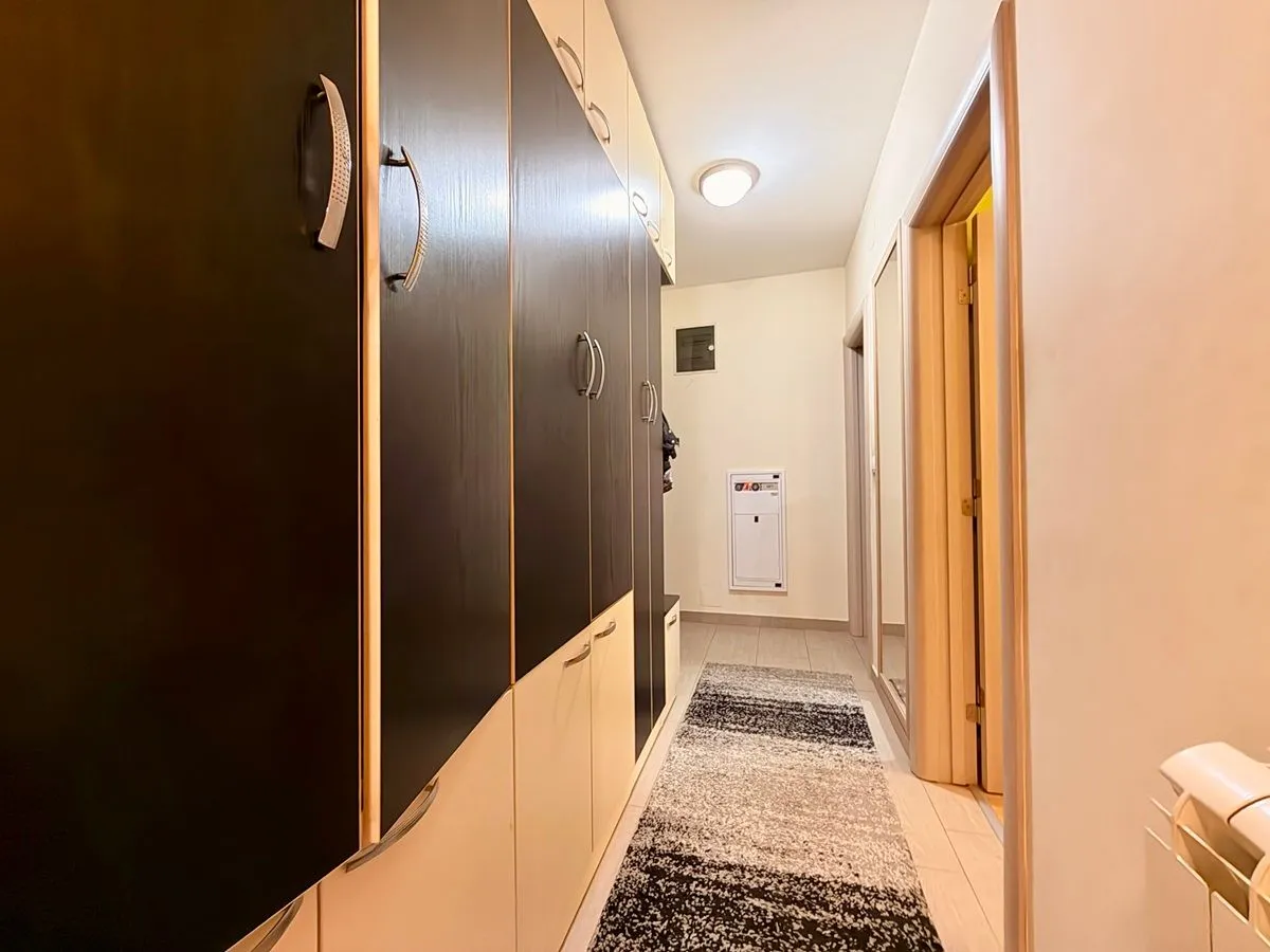 Prodaja, trosoban stan, 55m², Ledine, Beograd