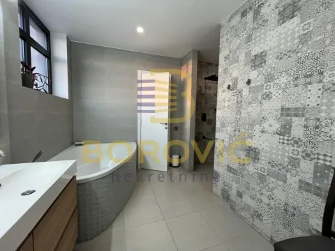 Prodaja, kuća, 580m², Sopot, Beograd - image 19