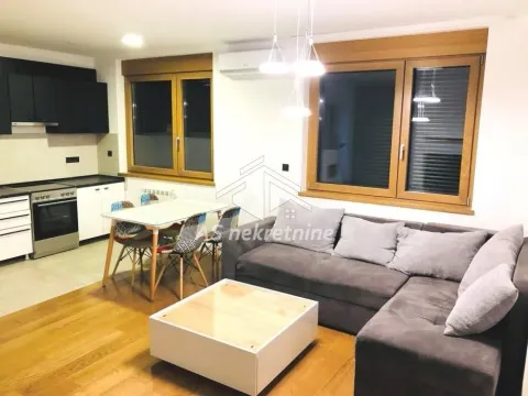 Izdavanje, stan, 69m², Južni Bulevar, Vračar Sve Podlokacije - image 2