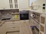 Izdavanje, dvosoban stan, 70m², Ljubović, Podgorica - image 9