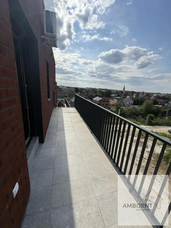 Prodaja, dvosoban stan, 51m², Surčin, Beograd
